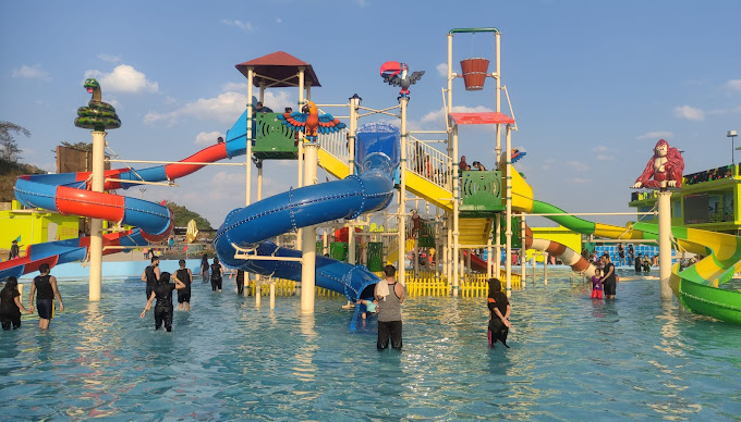 Wil Waadi Water Park